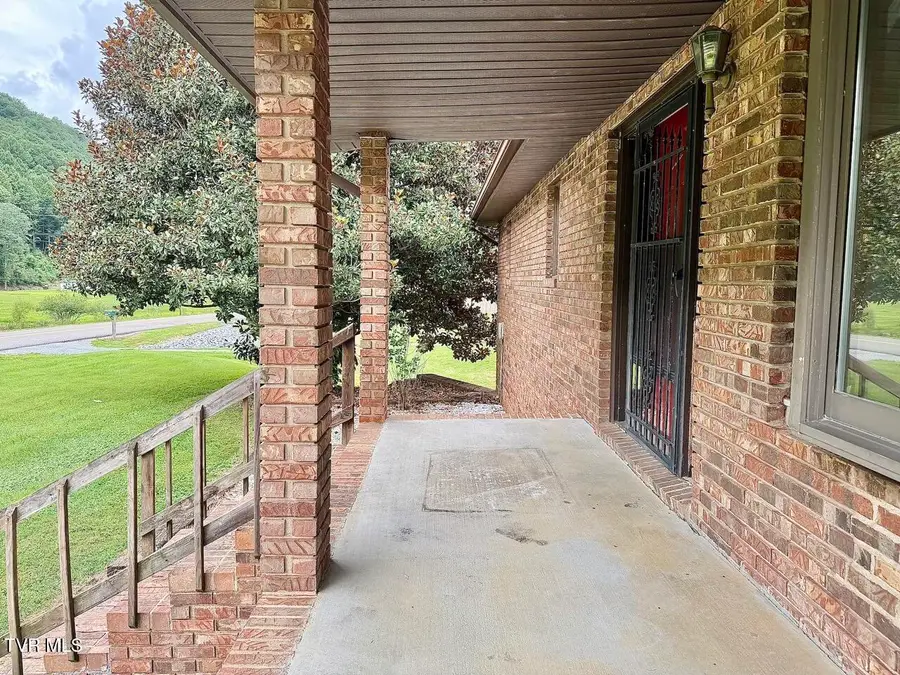 11216 Yuma Road, Gate City, VA 24251 - #3