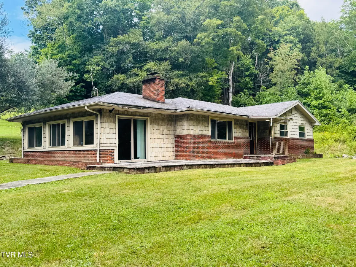 9906 Dewey Cemetery Road, Pound, VA 24279 - #1