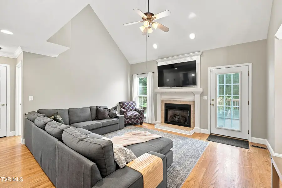 200 Carnegie Court, Kingsport, TN 37664 - #3