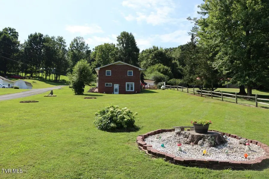 4244 Reedy Creek Road, Bristol, VA 24202 - #3