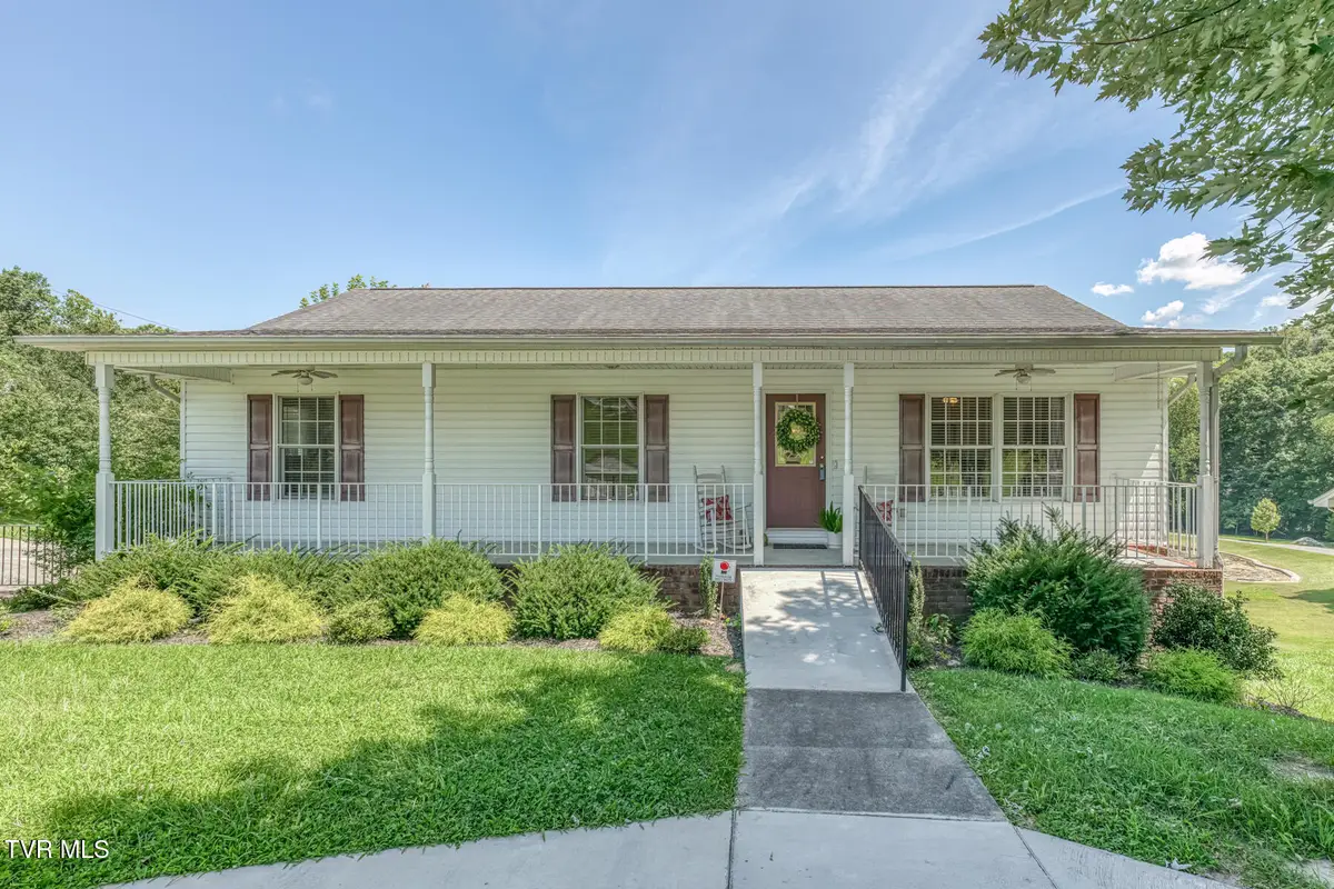 303 Spring House Court, Mount Carmel, TN 37645 - #1