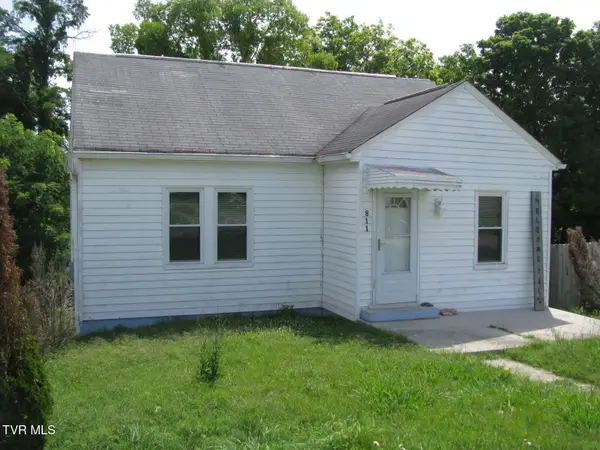 811 Crescent Street, Morristown, TN 37813
