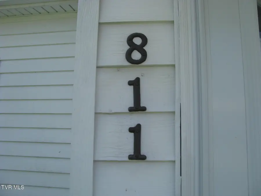 811 Crescent Street, Morristown, TN 37813 - #3