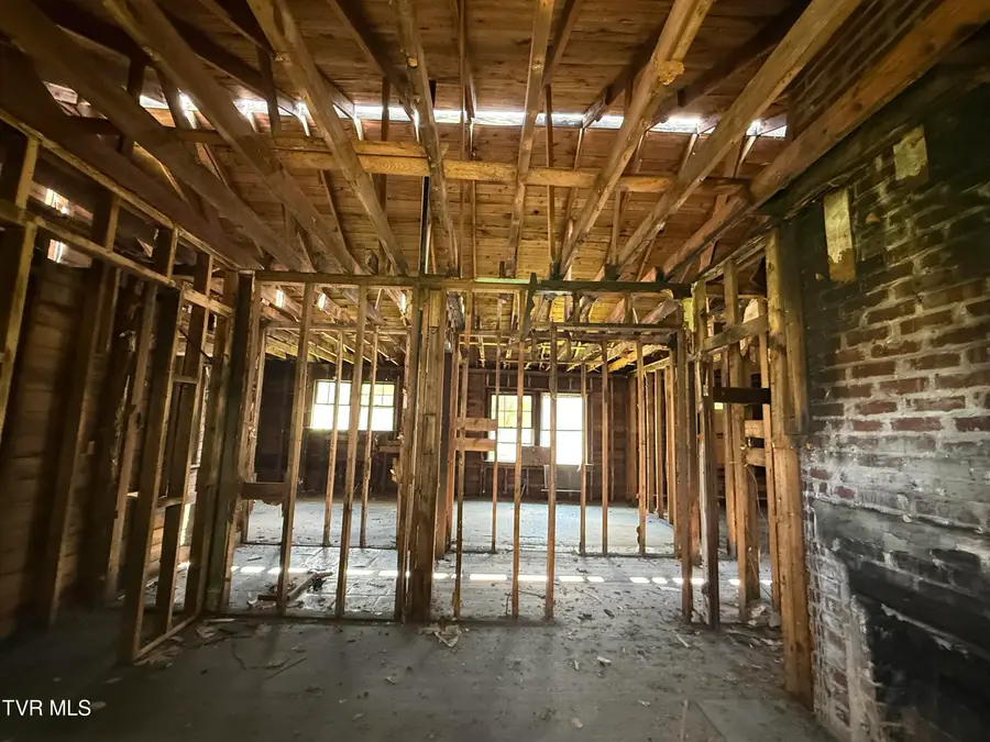358 Doris Avenue, Pennington Gap, VA 24277 - #3