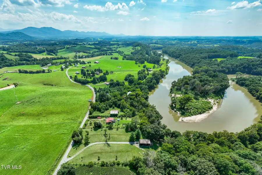 7090 Old Asheville Highway, Greeneville, TN 37743 - #2