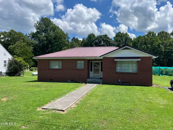 406 West 2nd Avenue, Big Stone Gap, VA 24219