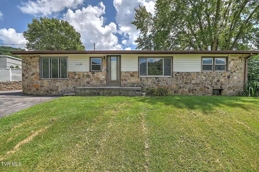 4310 Gate City Highway, Bristol, VA 24202 - #2