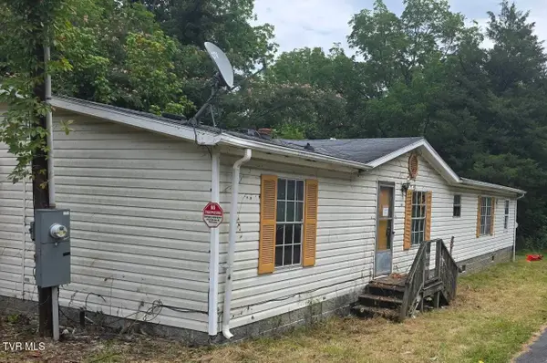 380 Cedar Point Road, Johnson City, TN 37615
