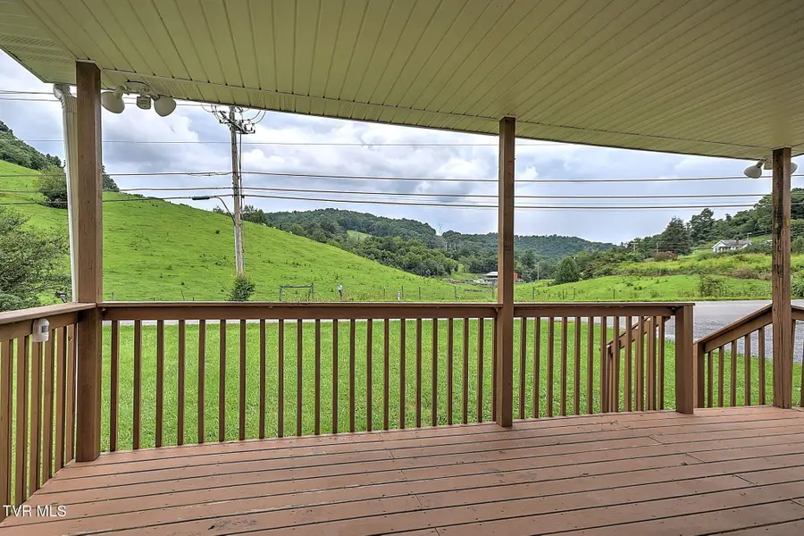 2044 Siam Road, Elizabethton, TN 37643 - #3