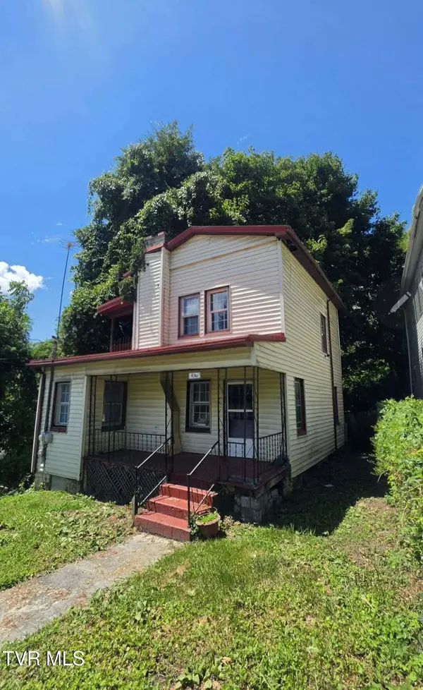 530 Northwest Oak Street, Norton, VA 24273