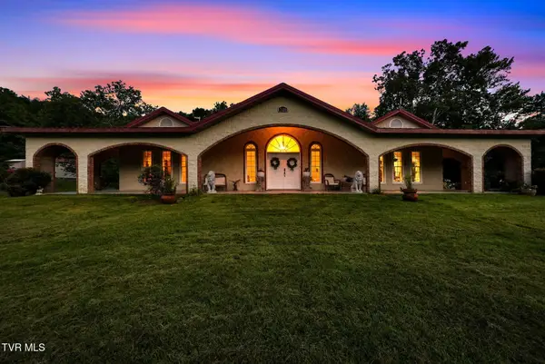 7120 Moccasin Valley Road, Lebanon, VA 24266