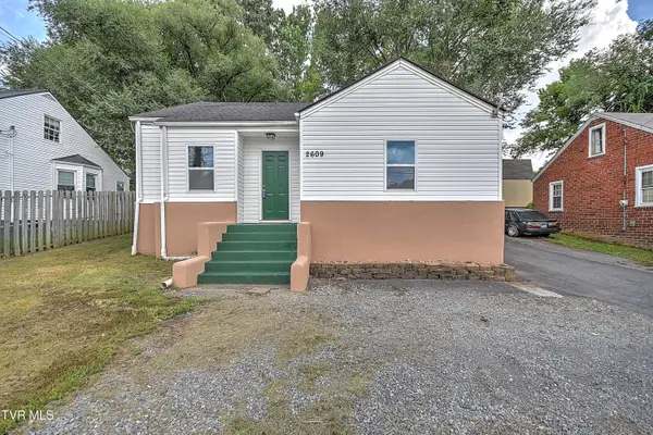 2609 Bloomingdale Road, Kingsport, TN 37660