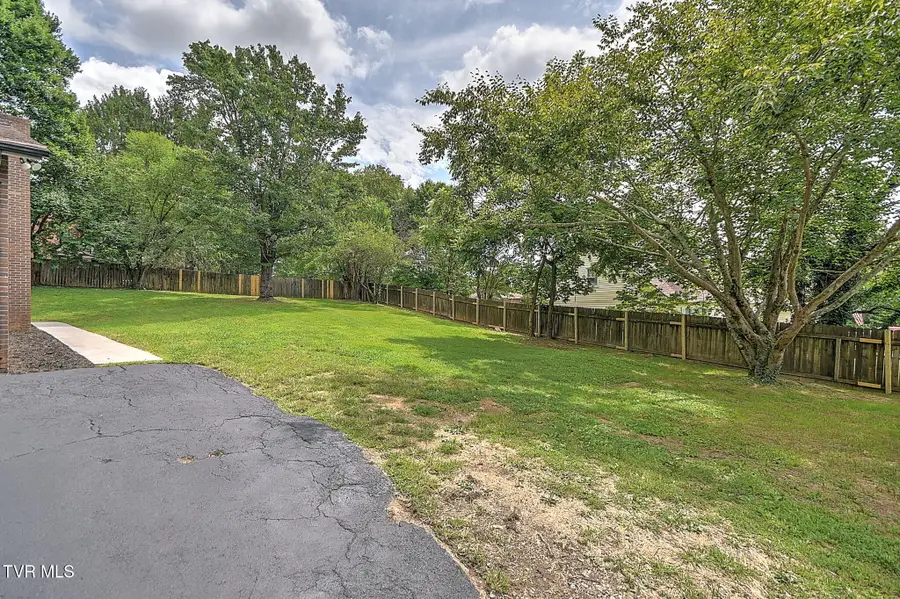 224 Greenway Road, Bristol, TN 37620 - #3