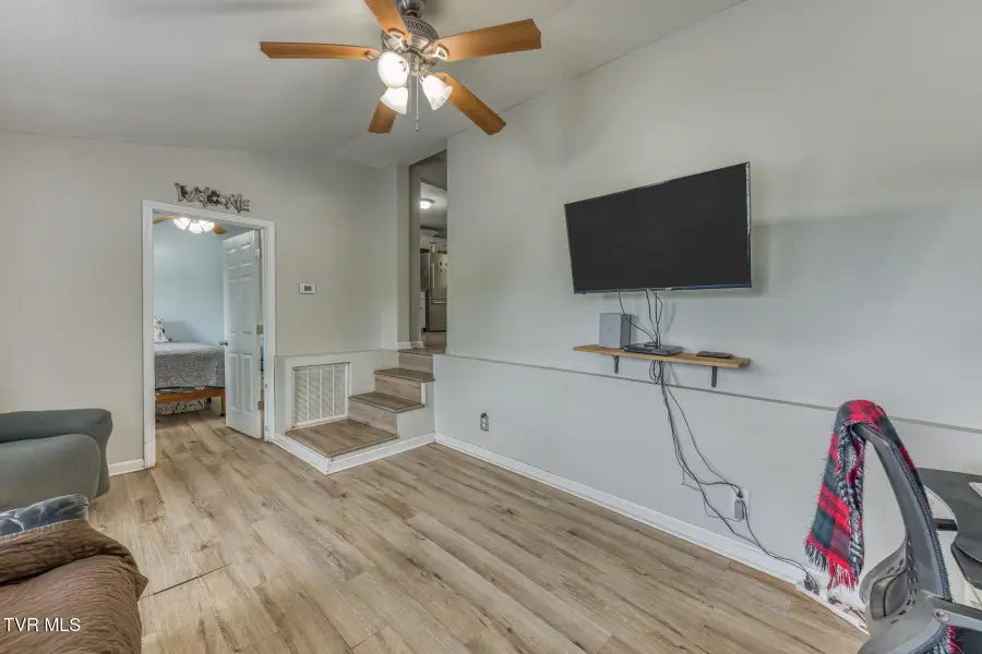 1259 Ridgecrest Avenue, Kingsport, TN 37660 - #2