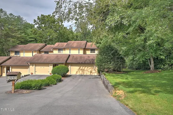 605 Redstone Drive #32, Bristol, TN 37620