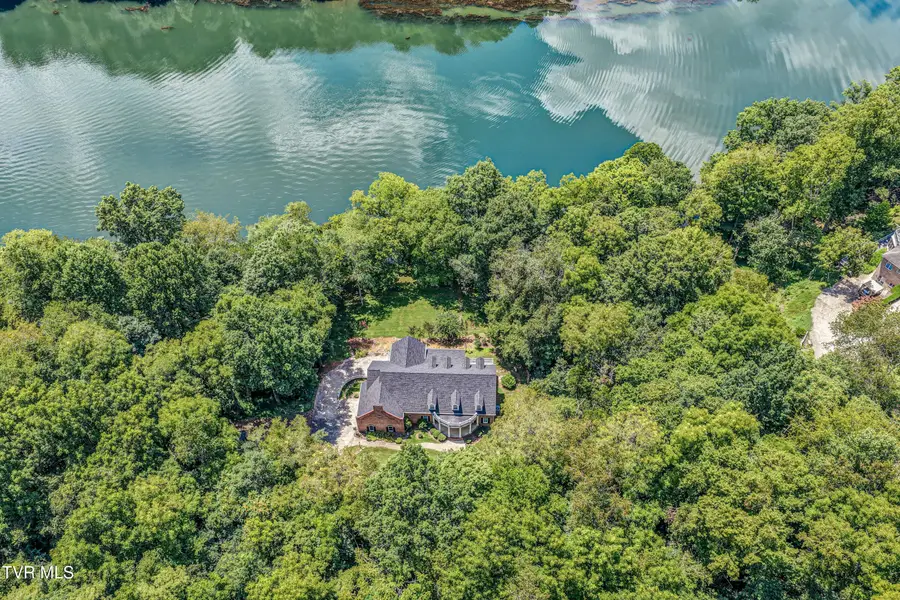 1212 Wahoo Valley Road, Kingsport, TN 37663 - #3