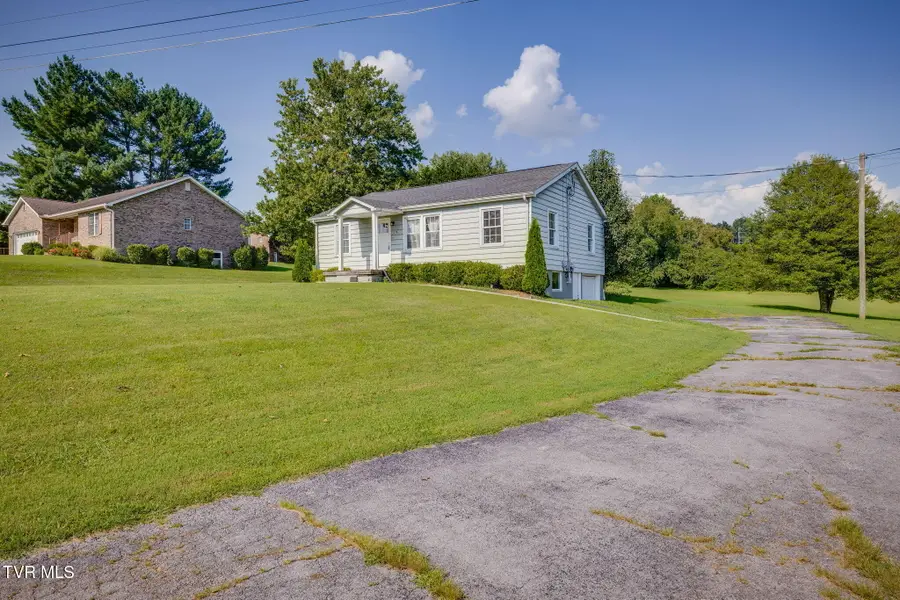 315 Paddle Creek Road, Bristol, TN 37620 - #3