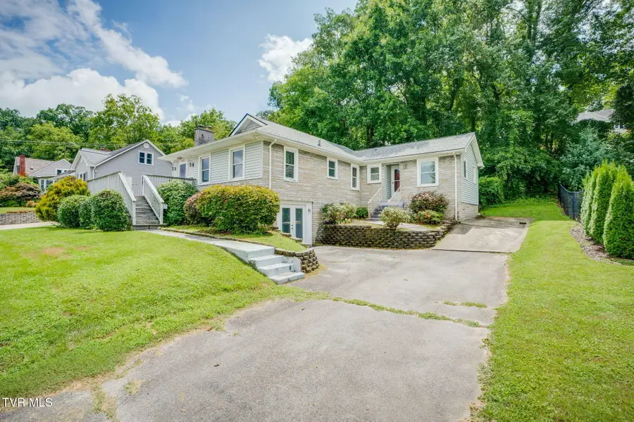 3233 Clover Street, Kingsport, TN 37664 - #2