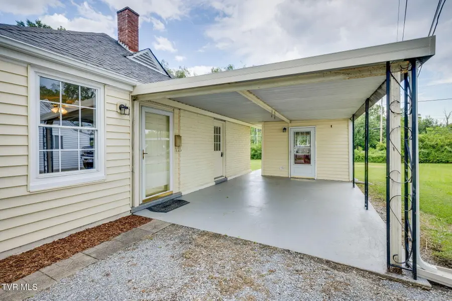 317 Sewanee Avenue, Kingsport, TN 37660 - #3