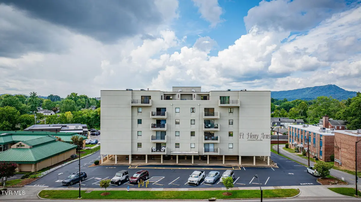 1985 Fort Henry Drive #Apt 4a, Kingsport, TN 37664 - #1
