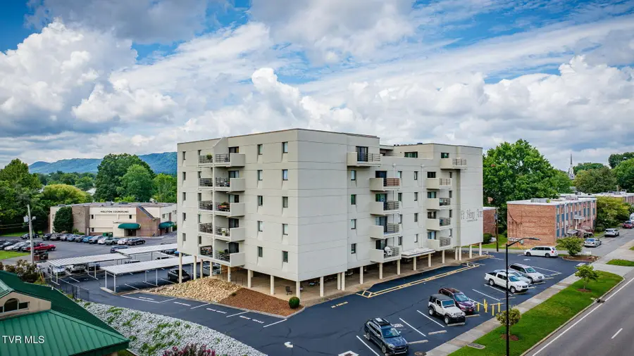 1985 Fort Henry Drive #Apt 4a, Kingsport, TN 37664 - #2