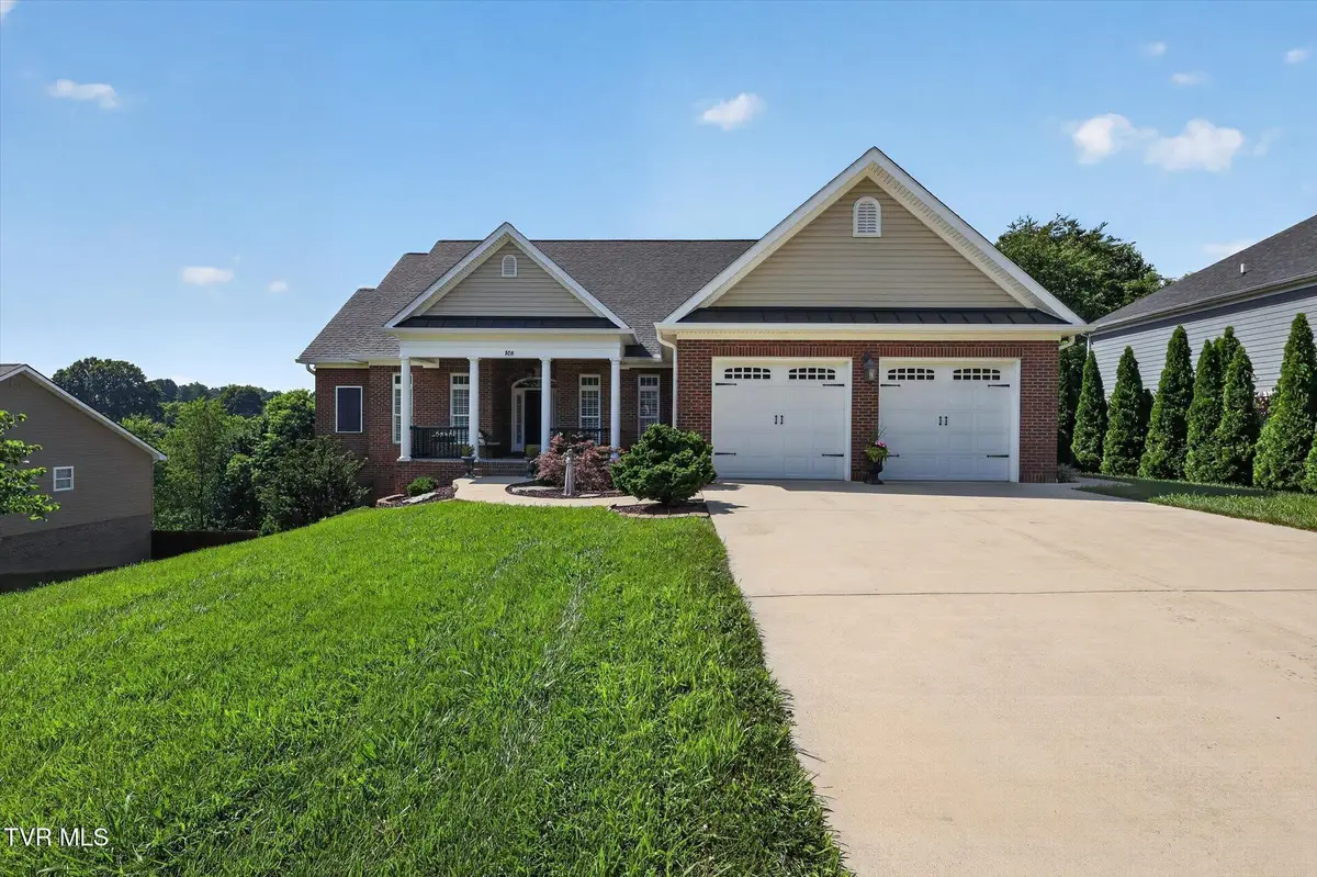108 Queensgate, Bristol, TN 37620 - #1
