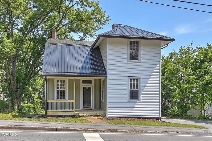 308 East Main Street, Saltville, VA 24370 - #2