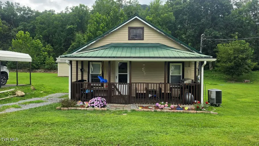 1551 Crackers Neck Road, Big Stone Gap, VA 24219 - #3