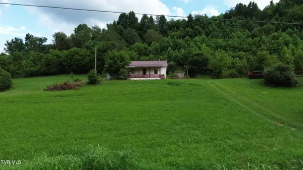 1073 Marvin Springs Road, Nickelsville, VA 24271