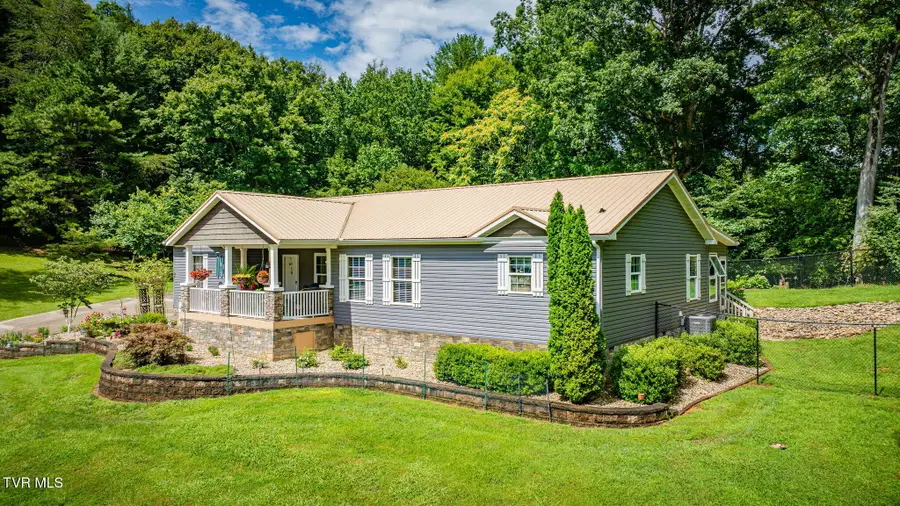 488 Mcinturff Springs, Erwin, TN 37650 - #3