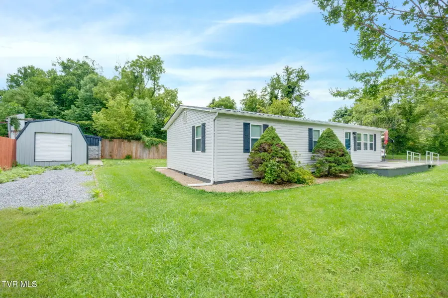 121 Bill Lewis Road, Elizabethton, TN 37643 - #3