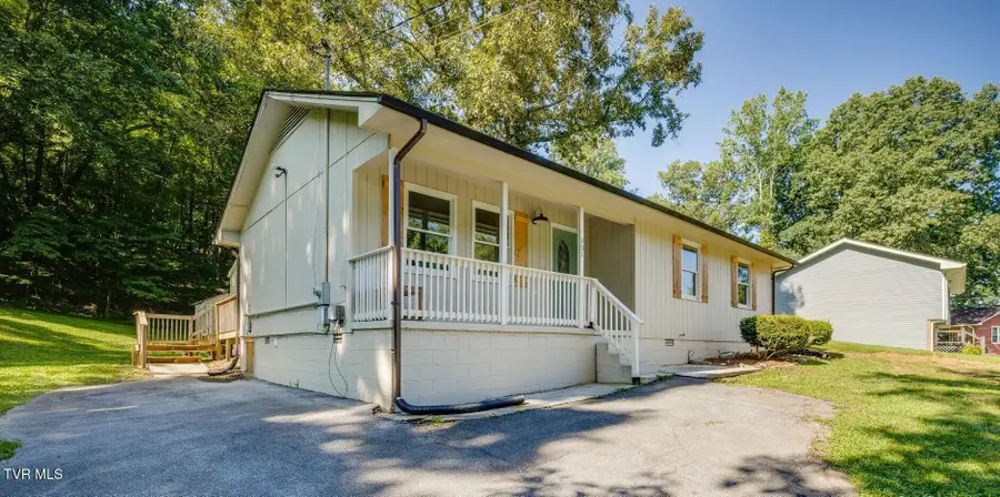 301 Larkspur Drive, Kingsport, TN 37660 - #2