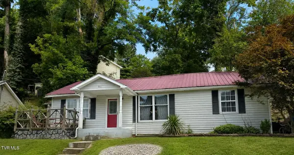 302 Northwest Poplar Street, Norton, VA 24273