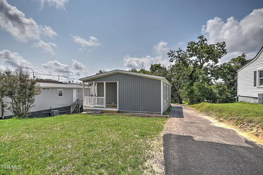 1616 C Street, Kingsport, TN 37664 - #2