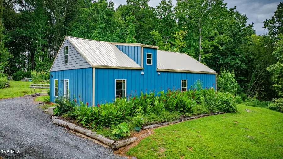 238 Old Embreeville Road, Jonesborough, TN 37659 - #2