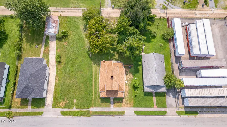 526 Dale Street, Kingsport, TN 37660 - #2
