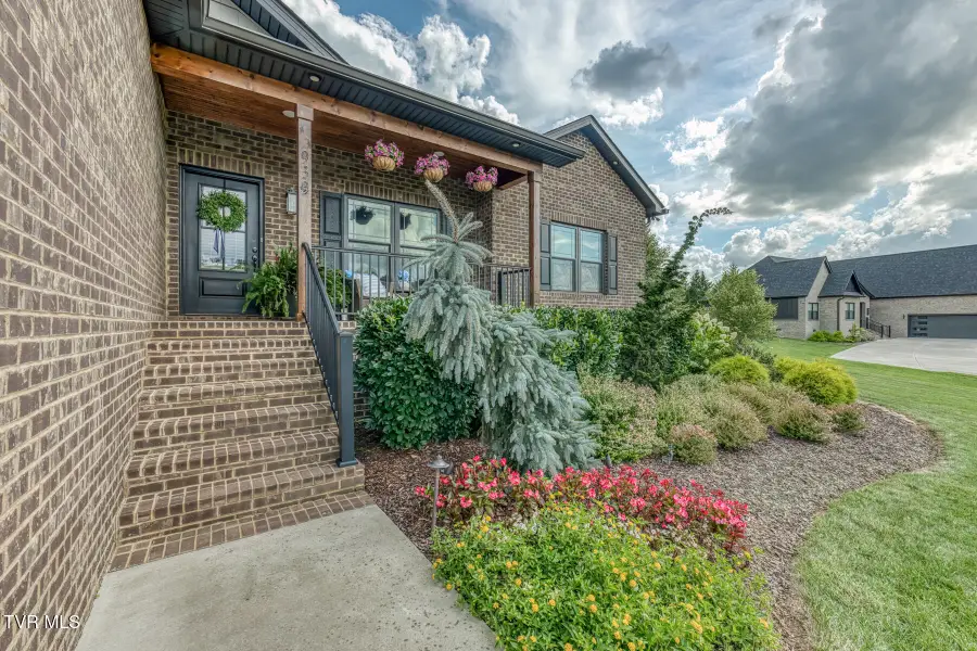 939 North Pickens Bridge Road, Piney Flats, TN 37686 - #2