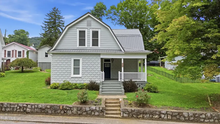 194 Park Street, Gate City, VA 24251 - #2