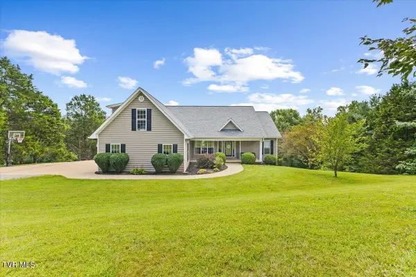 4350 Greenwood Drive, Jonesborough, TN 37659