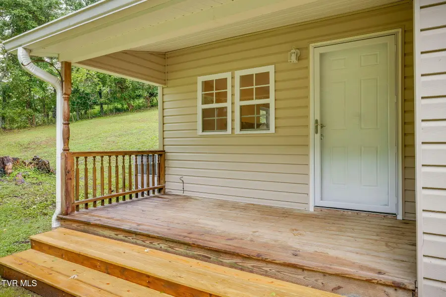 1300 Saratoga Road, Kingsport, TN 37660 - #3