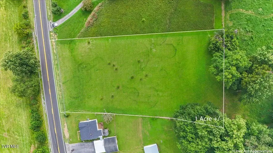 3001 Weaver Pike, Bristol, TN 37620 - #2