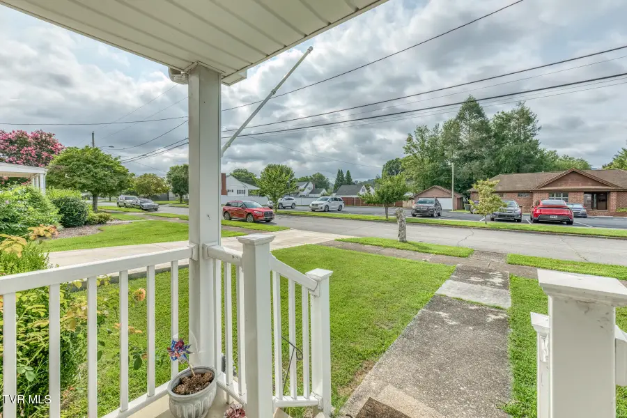 509 West C Street, Elizabethton, TN 37643 - #3