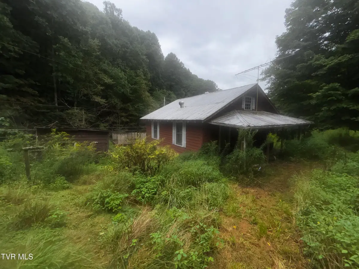 7872 Dry Fork Road, North Tazewell, VA 24630 - #1