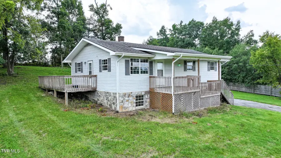 143 Trails End Road, Greeneville, TN 37743 - #2