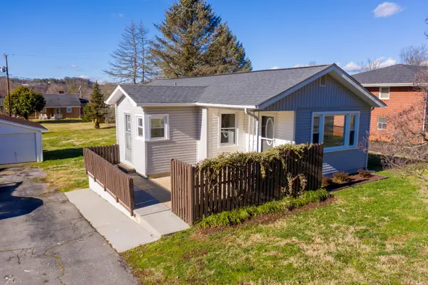 1011 Nave Street, Elizabethton, TN 37643