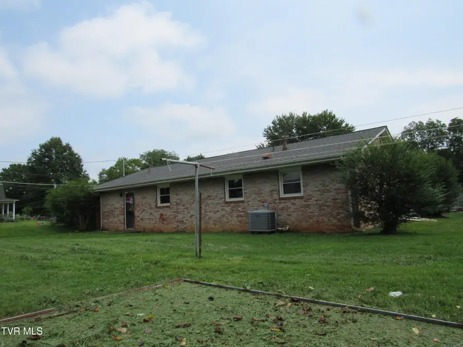 200 West Chilhowie Avenue, Johnson City, TN 37604 - #3