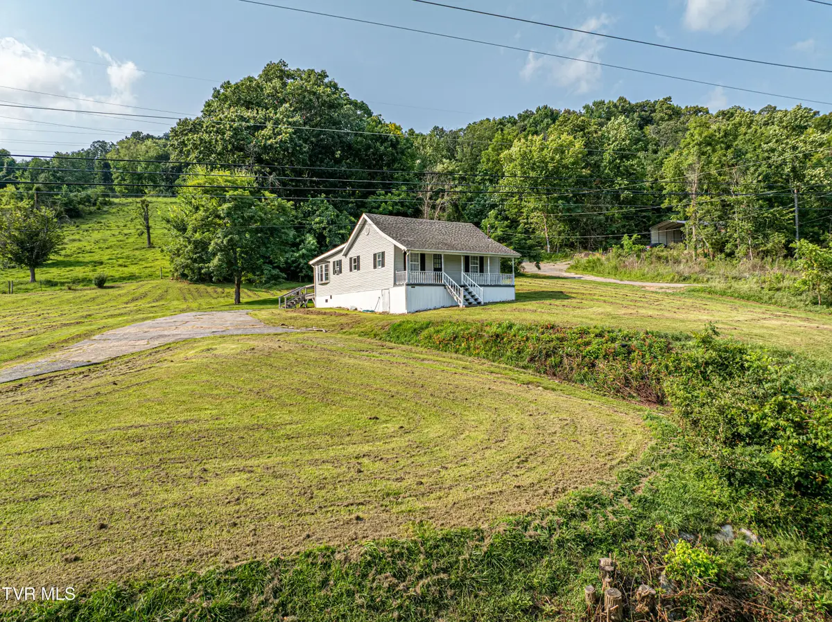 9025 Nininger Road, Bristol, VA 24202 - #1