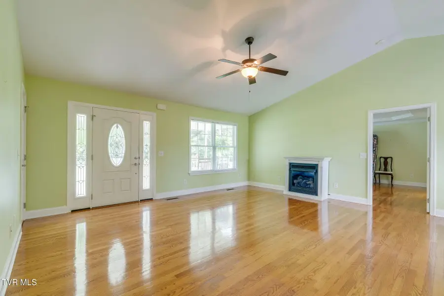 521 Ridgecrest Road, Jonesborough, TN 37659 - #3