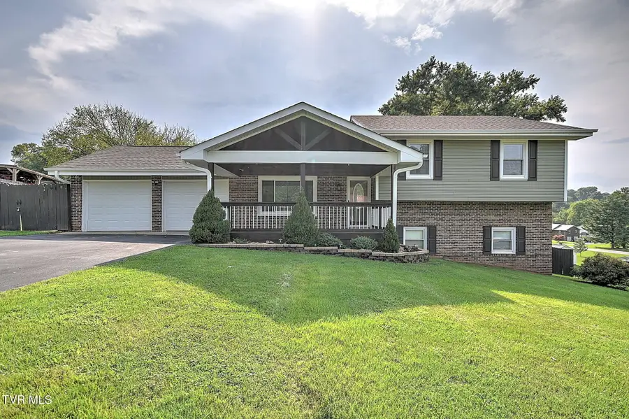 1404 Meadow Lane, Mount Carmel, TN 37645 - #2