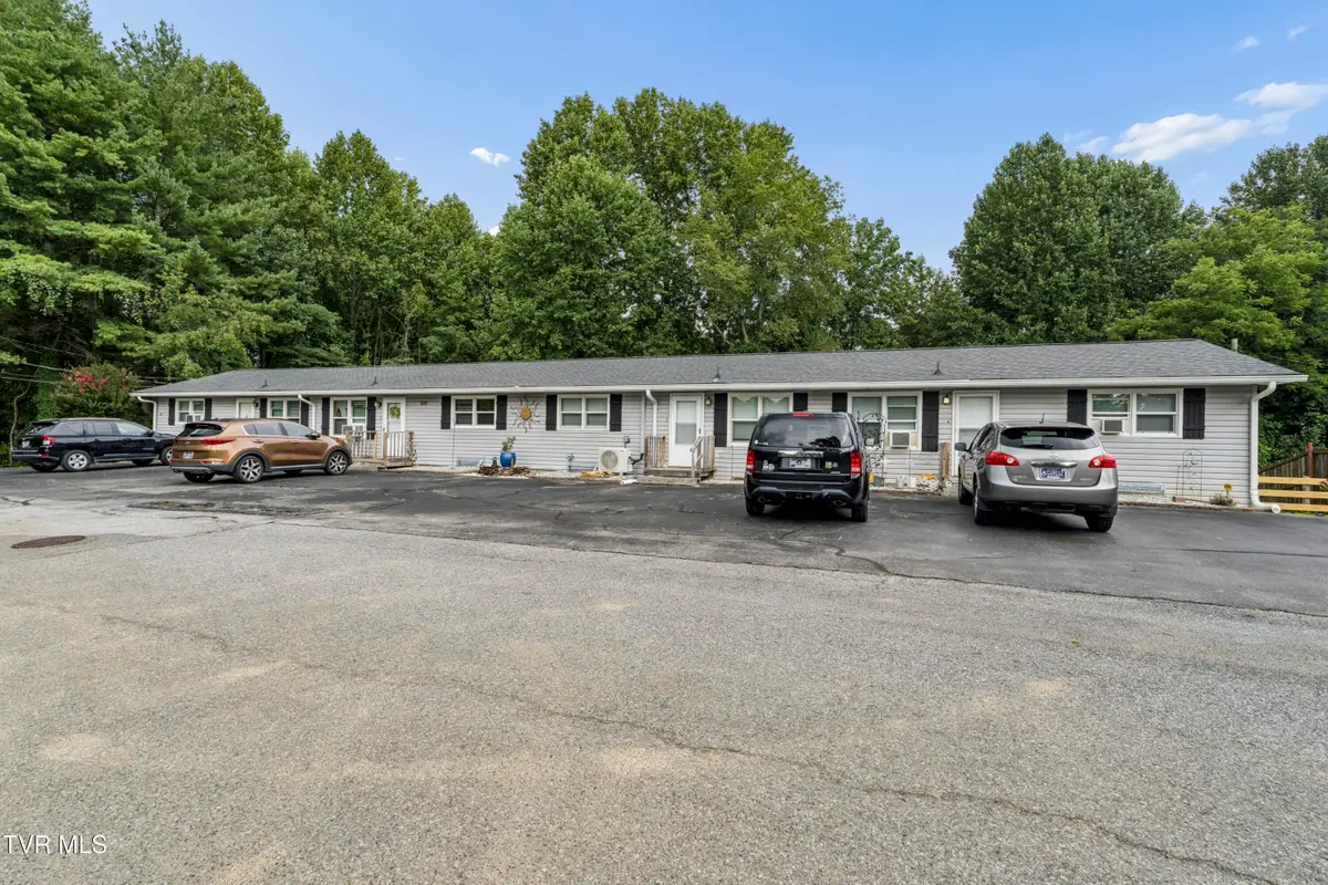 210 Longview Avenue, Jonesborough, TN 37659 - #1